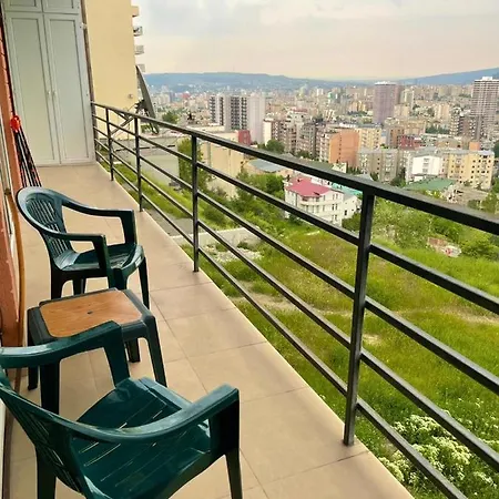 Apartment In Tbilisi Exterior photo